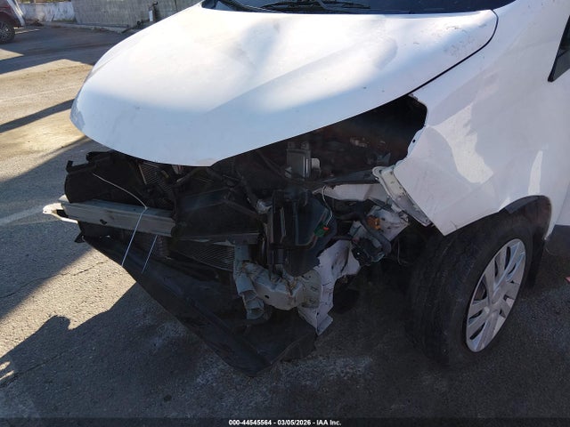 3N6CM0KN3KK694363 Nissan NV200 SV