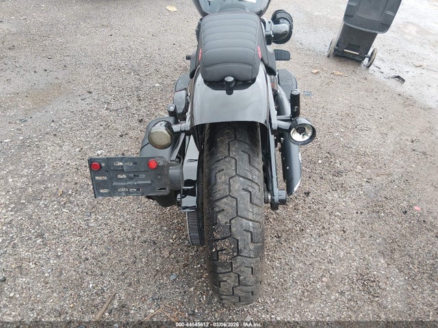 2018 HARLEY-DAVIDSON FLSL 1HD1YDJ10JC026009 Photo 5