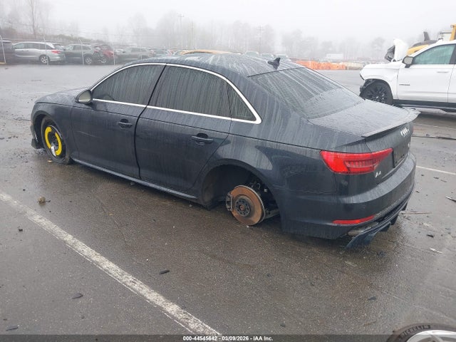 2017 AUDI A4 WAUENAF42HN069002 Photo 2