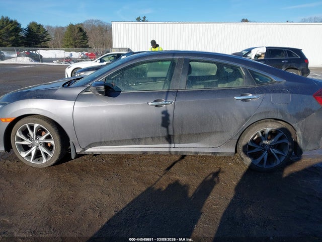 Honda Civic Touring 2019 JHMFC1F93KX005781 Image 14