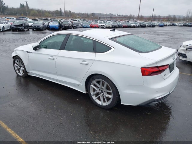 2024 AUDI A5 SPORTBACK WAUFACF52RA049801 Photo 2