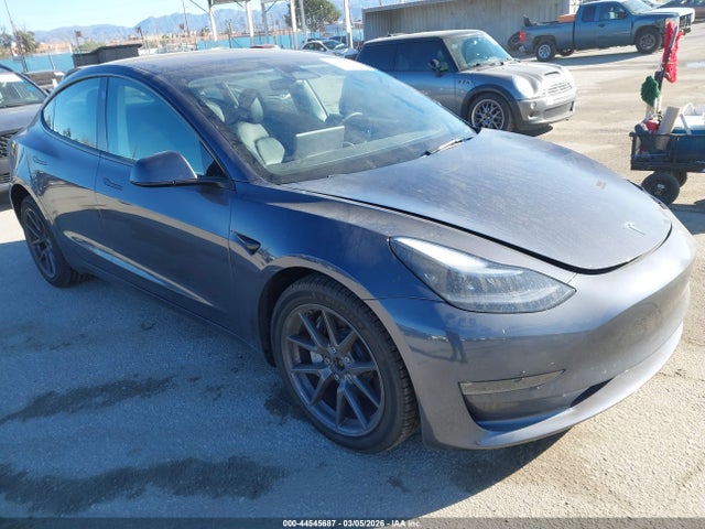 2023 TESLA MODEL 3 5YJ3E1EB6PF692615 Photo 0