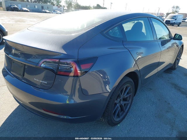 2023 TESLA MODEL 3 5YJ3E1EB6PF692615 Photo 3