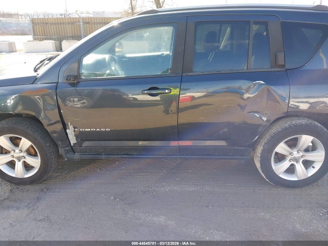 Продажа на аукционе авто 2015 Jeep Compass Sport, vin: 1C4NJDBB1FD240233, номер лота: 44545701