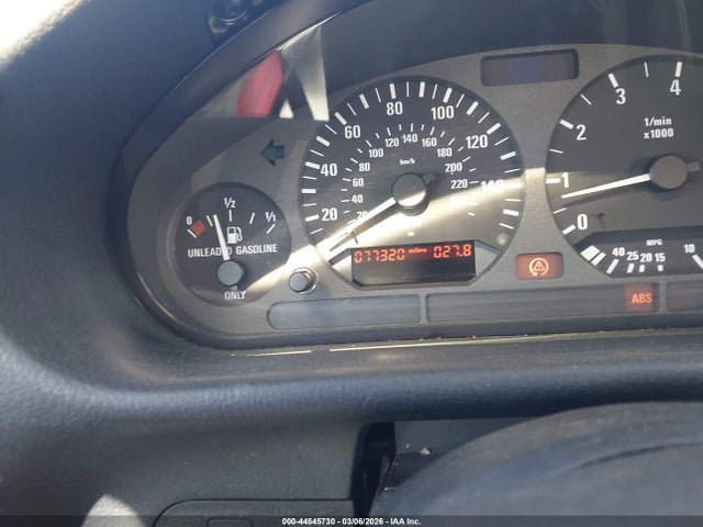 44545730 :رقم المزاد ، WBABK8321WEY88698 vin ، 1998 Bmw 328ic مزاد بيع