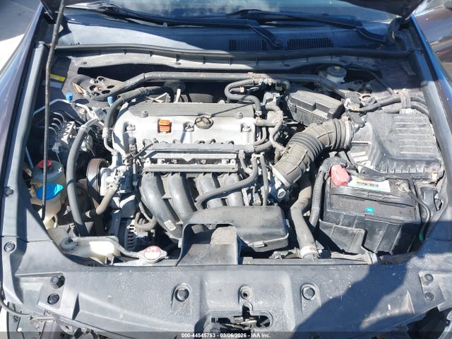 Продажа на аукционе авто 2011 Honda Accord 2.4 Ex-l, vin: 1HGCP2F83BA111352, номер лота: 44545753