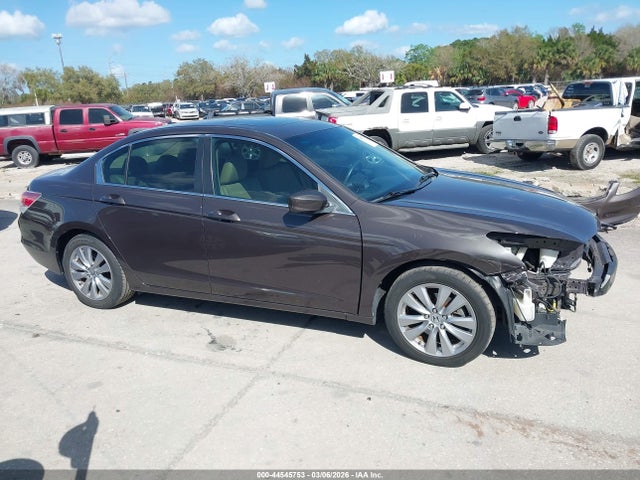Продажа на аукционе авто 2011 Honda Accord 2.4 Ex-l, vin: 1HGCP2F83BA111352, номер лота: 44545753