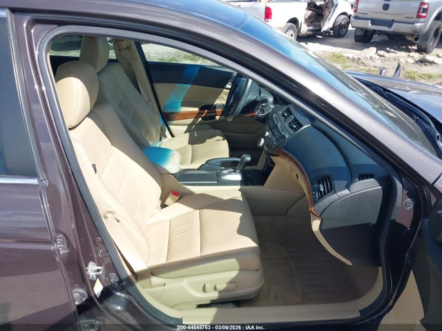 Продажа на аукционе авто 2011 Honda Accord 2.4 Ex-l, vin: 1HGCP2F83BA111352, номер лота: 44545753
