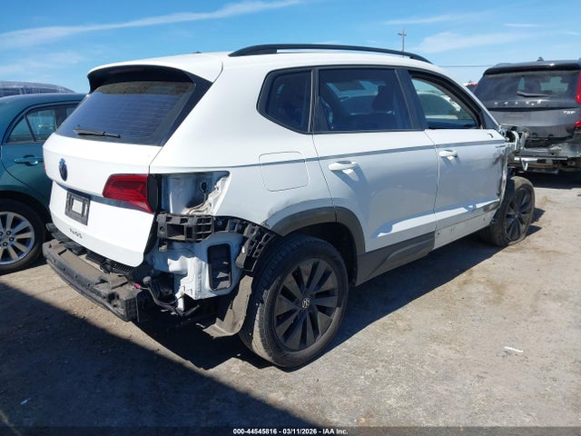 3VVCX7B21NM028928 Volkswagen Taos 1.5t S