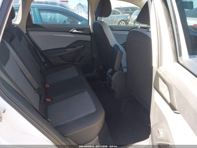 3VVCX7B21NM028928 Volkswagen Taos 1.5t S