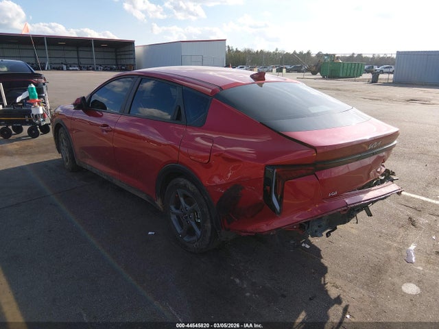 2025 Kia K4 Lxs მანქანა იყიდება აუქციონზე, vin: 3KPFT4DE1SE116316, აუქციონის ნომერი: 44545820