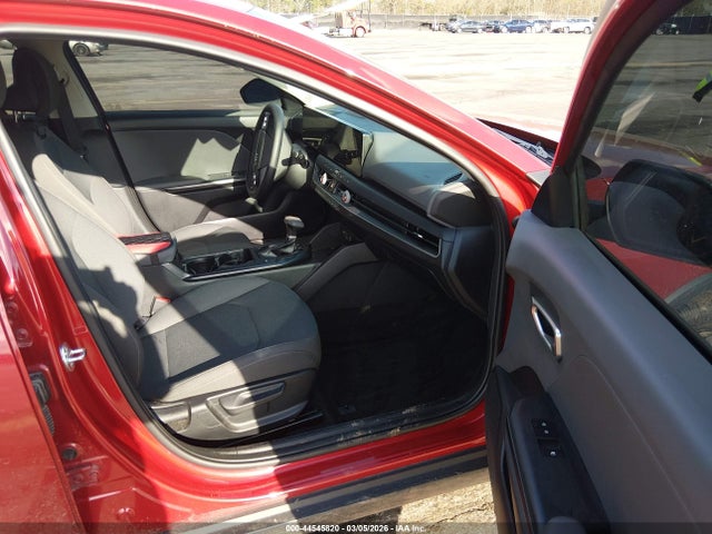 2025 Kia K4 Lxs მანქანა იყიდება აუქციონზე, vin: 3KPFT4DE1SE116316, აუქციონის ნომერი: 44545820