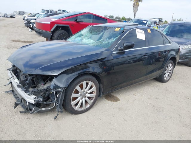 44545828 :رقم المزاد ، WAUFFAFL7BN022158 vin ، 2011 Audi A4 2.0t Premium مزاد بيع