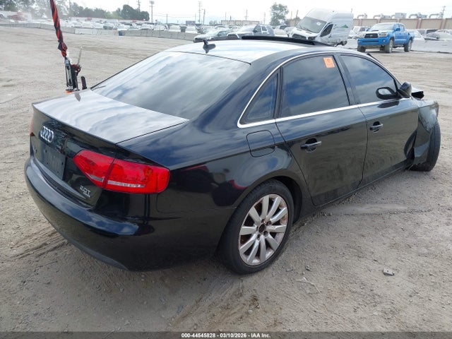 44545828 :رقم المزاد ، WAUFFAFL7BN022158 vin ، 2011 Audi A4 2.0t Premium مزاد بيع