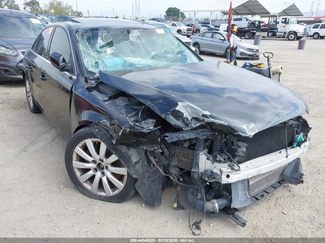 44545828 :رقم المزاد ، WAUFFAFL7BN022158 vin ، 2011 Audi A4 2.0t Premium مزاد بيع