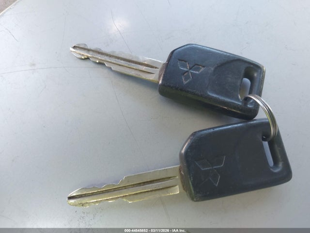 Продажа на аукционе авто 2000 Mitsubishi Montero Sport Ls/xls, vin: JA4LS31H1YP815611, номер лота: 44545852