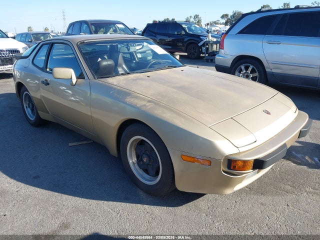 1984 PORSCHE 944 WP0AA0948EN462890