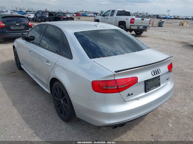 2014 AUDI A4 WAUEFAFL0EN031820 Photo 2
