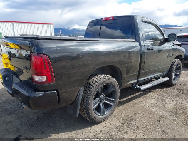 3C6JR7CT9HG573969 RAM 1500 Sport 4x4 6&#039;4 Box