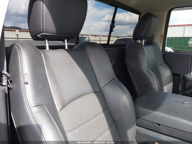 3C6JR7CT9HG573969 RAM 1500 Sport 4x4 6&#039;4 Box