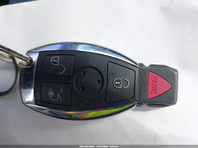 2014 MERCEDES-BENZ C 250 WDDGF4HB9EA955414 Photo 10