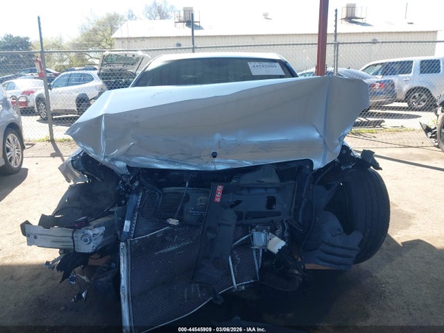 2014 MERCEDES-BENZ C 250 WDDGF4HB9EA955414 Photo 5