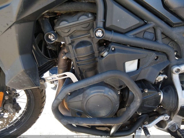 2013 TRIUMPH MOTORCYCLE TIGER SMTF03XK4DJ587727 Photo 8