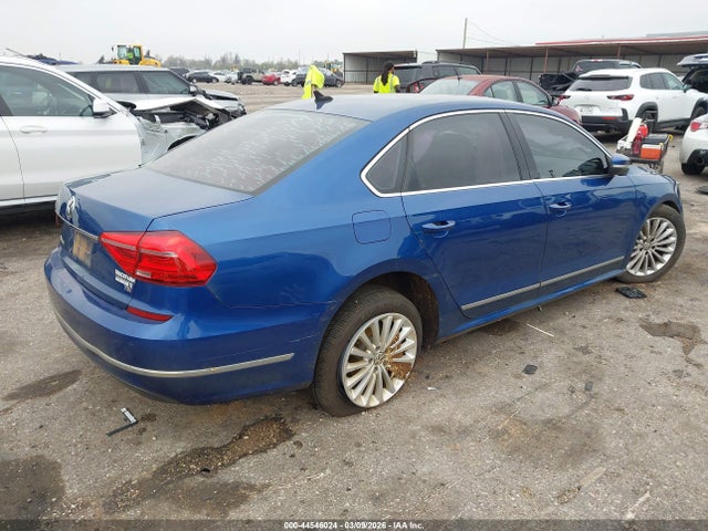 2016 Volkswagen Passat 1.8t Se მანქანა იყიდება აუქციონზე, vin: 1VWBS7A31GC023345, აუქციონის ნომერი: 44546024