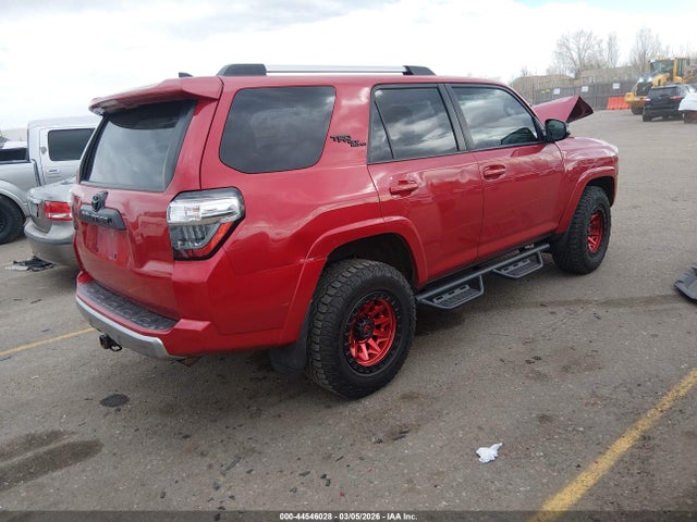 2018 Toyota 4runner Trd Off Road Premium მანქანა იყიდება აუქციონზე, vin: JTEBU5JRXJ5521122, აუქციონის ნომერი: 44546028