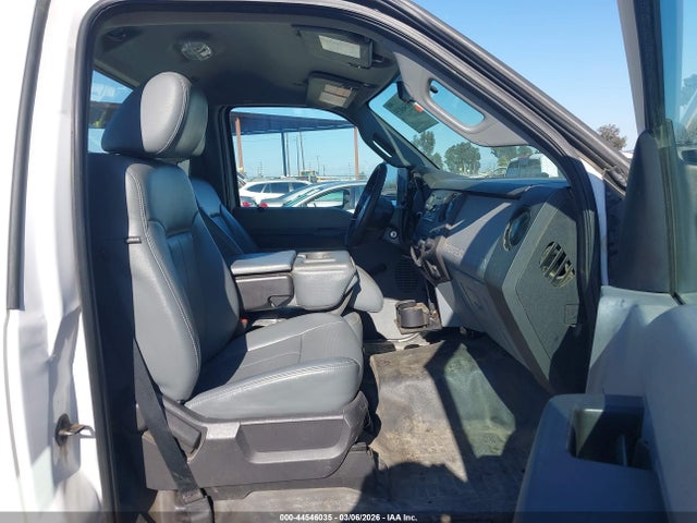 1FDRF3G6XGEC86661 Ford F-350 Chassis Xl/xlt