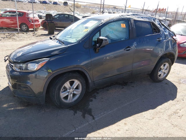 Chevrolet Trax Awd Ls 2020 3GNCJNSBXLL185842 Image 2