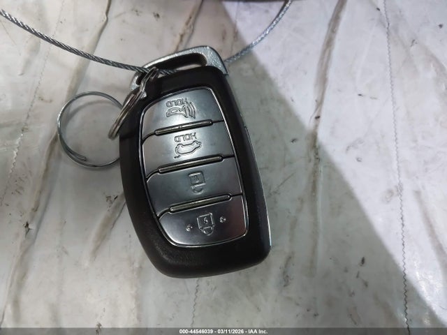 KM8J33A25JU763893 Hyundai Tucson Limited