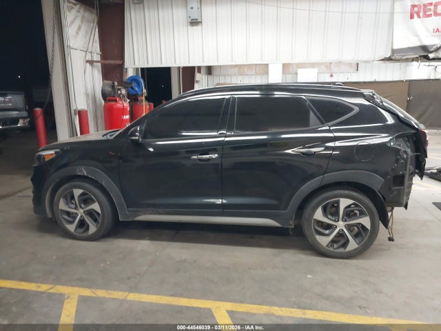KM8J33A25JU763893 Hyundai Tucson Limited