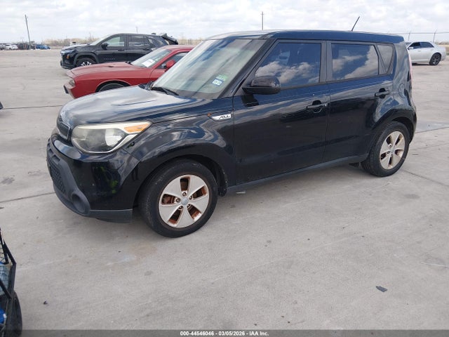 KIA Soul 2015 KNDJN2A26F7213889 Image 2