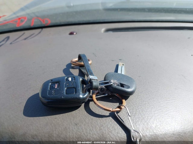 2006 Lexus Es 330 მანქანა იყიდება აუქციონზე, vin: JTHBA30G165167689, აუქციონის ნომერი: 44546047