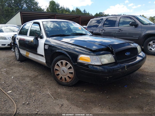 2011 FORD CROWN VICTORIA 2FABP7BV8BX162801