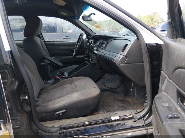 2011 FORD CROWN VICTORIA 2FABP7BV8BX162801 Photo 4