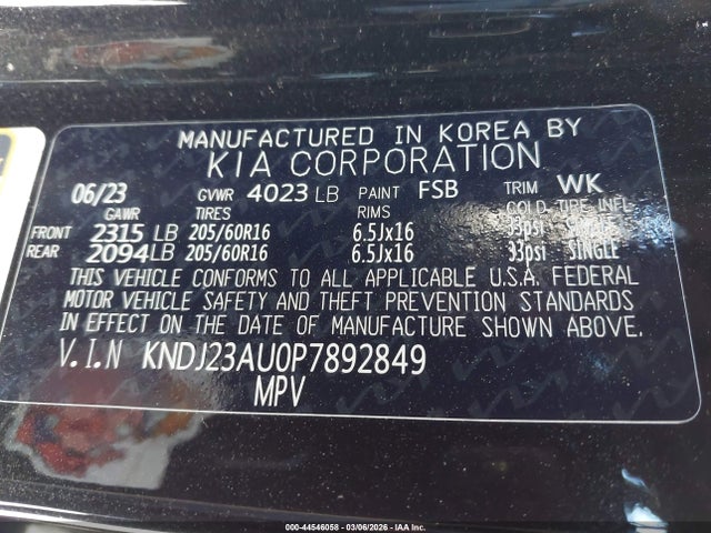 KNDJ23AU0P7892849 KIA SOUL LX