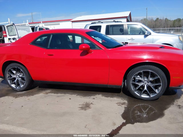 2022 Dodge Challenger Sxt მანქანა იყიდება აუქციონზე, vin: 2C3CDZAG3NH237932, აუქციონის ნომერი: 44546069