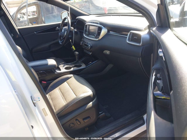 5XYPK4A55KG583155 KIA Sorento 3.3l Sxl