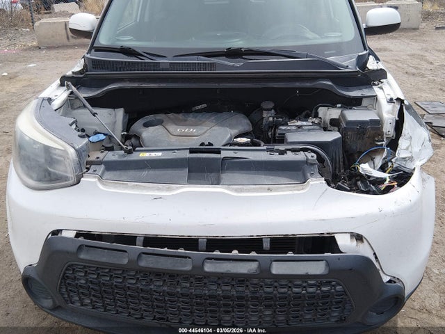 Продаж на аукціоні авто 2015 Kia Soul, vin: KNDJN2A26F7231244, номер лоту: 44546104