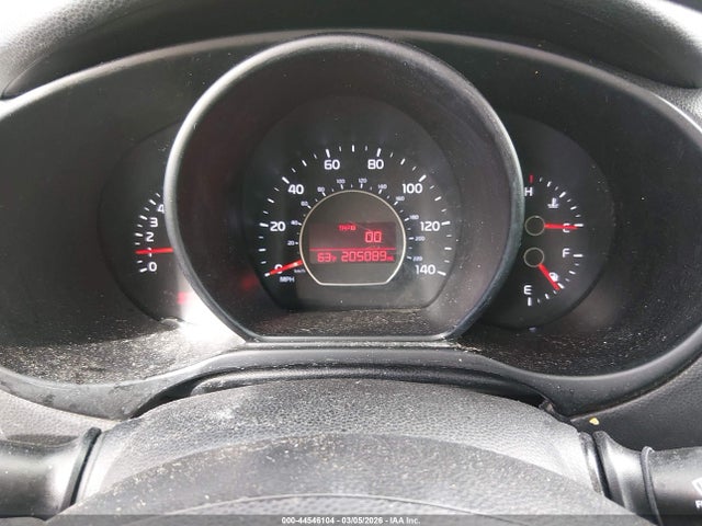 Продаж на аукціоні авто 2015 Kia Soul, vin: KNDJN2A26F7231244, номер лоту: 44546104