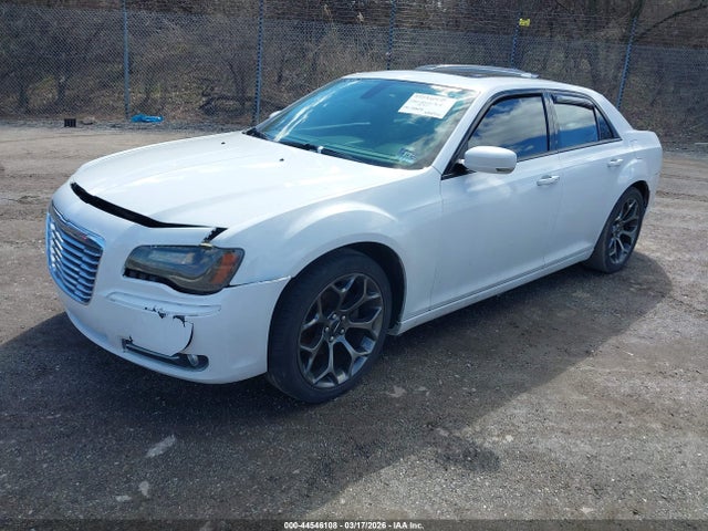 2016 Chrysler 300 300s მანქანა იყიდება აუქციონზე, vin: 2C3CCABG4GH190609, აუქციონის ნომერი: 44546108