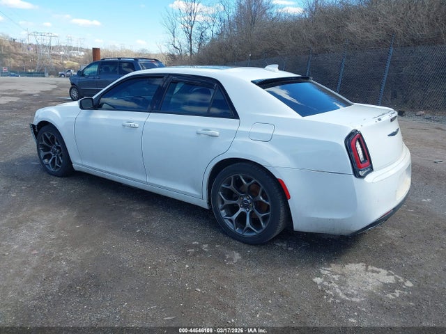 2016 Chrysler 300 300s მანქანა იყიდება აუქციონზე, vin: 2C3CCABG4GH190609, აუქციონის ნომერი: 44546108