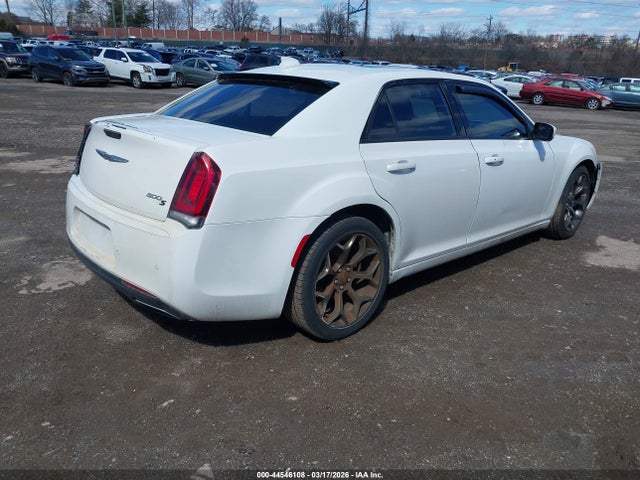 2016 Chrysler 300 300s მანქანა იყიდება აუქციონზე, vin: 2C3CCABG4GH190609, აუქციონის ნომერი: 44546108