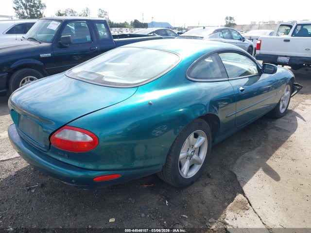 1997 JAGUAR XK8 SAJGX5745VC002267 Photo 3