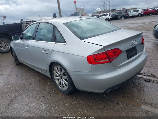 2010 AUDI A4 WAUEFAFL0AN062429 Photo 2