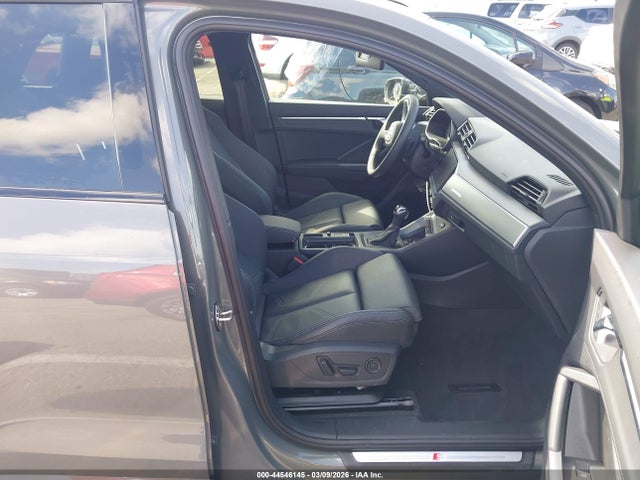 44546145 :رقم المزاد ، WA1DECF31S1098288 vin ، 2025 Audi Q3 Premium 45 Tfsi S Line Quattro Tiptronic مزاد بيع