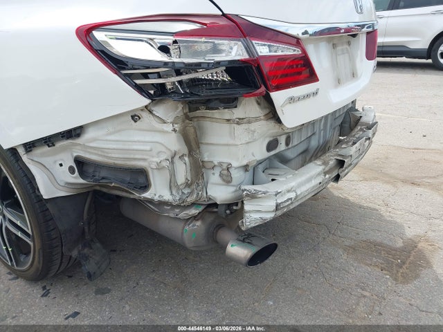 Продаж на аукціоні авто 2017 Honda Accord Sport Se, vin: 1HGCR2F17HA142819, номер лоту: 44546149