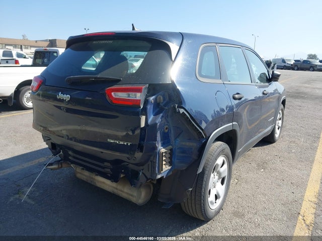 1C4PJLAB9GW209497 Jeep Cherokee Sport
